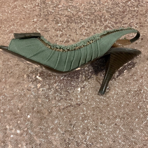 Apepazza Italian Made Sling Back Kitten Heel Pumps - Size 6.5 - Picture 4 of 9